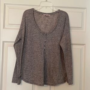 Victoria’s Secret Long Sleeve Gray Top Small